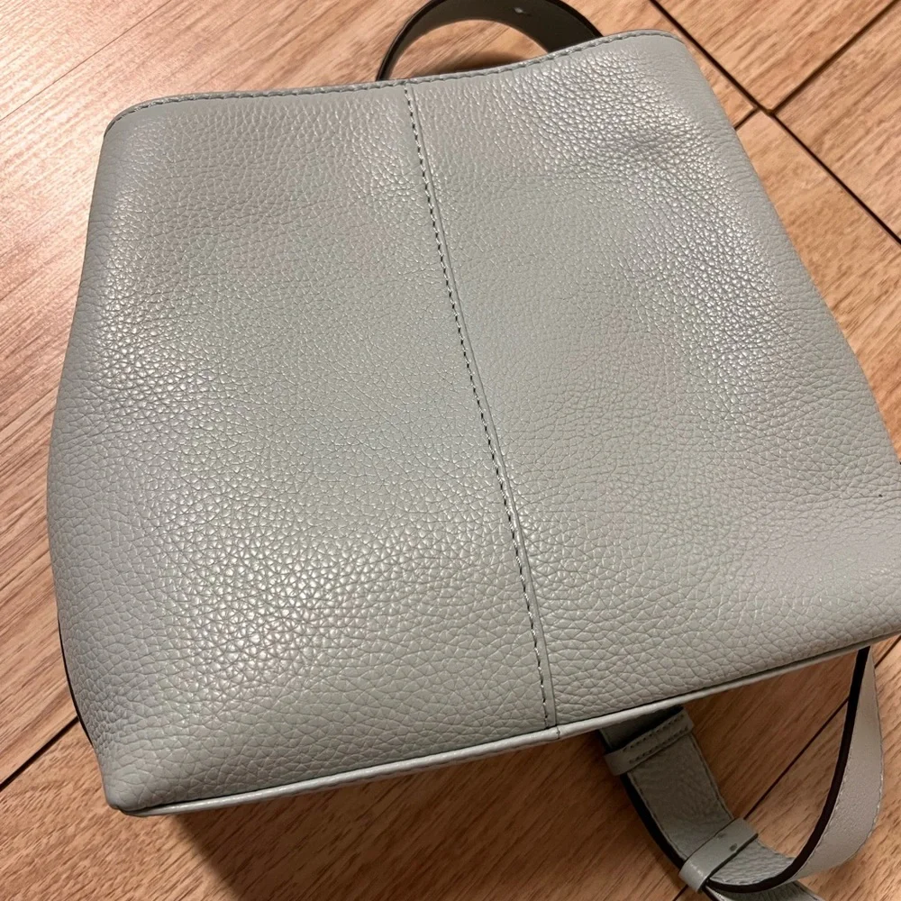 Radley London Dukes Place Medium Pebble Leather Compartment Crossbody - Picture 7 of 9